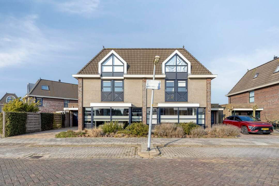 Afbeelding 2 van 79
