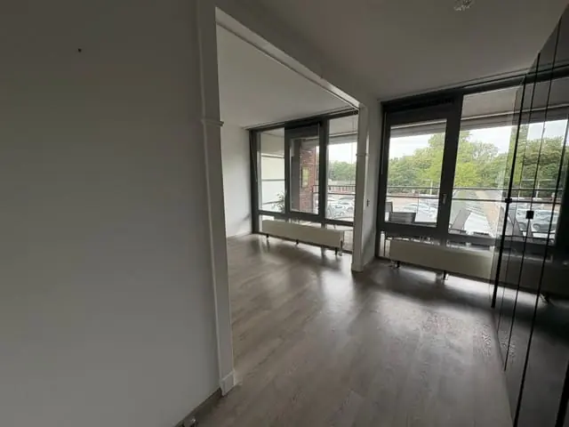 Bild 16 von 24