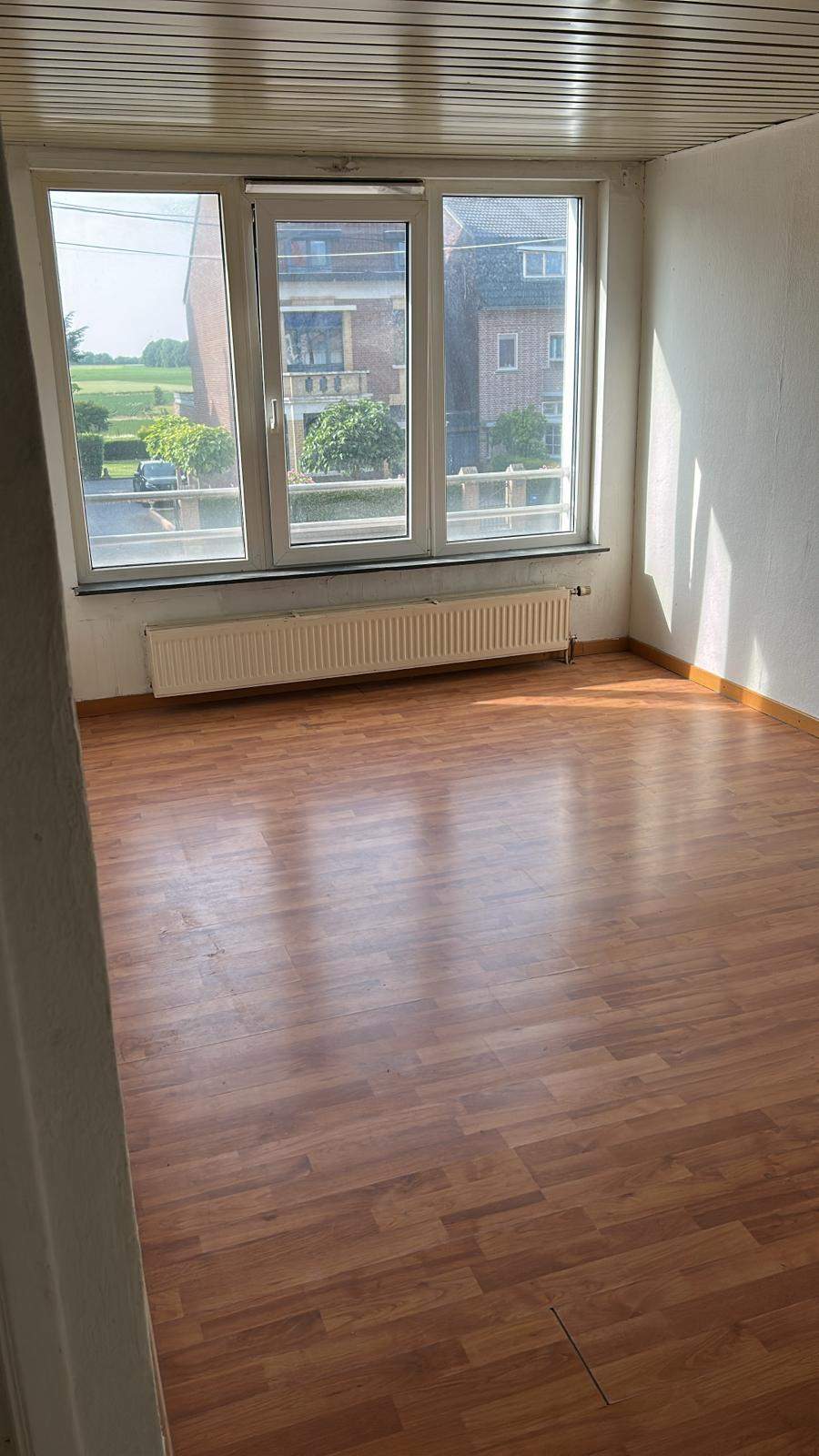 Bild 1 von 6