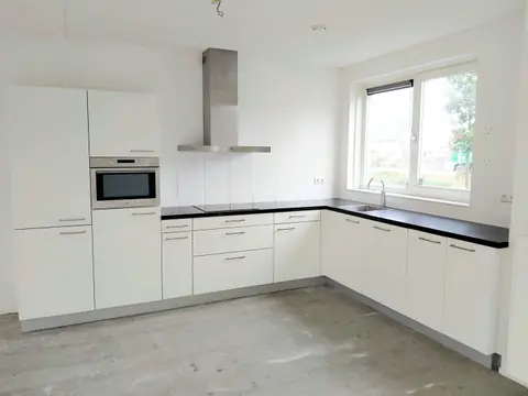 Hoekwoning Jac P Thijsselaan 96, Zwolle Breecamp - Te Huur