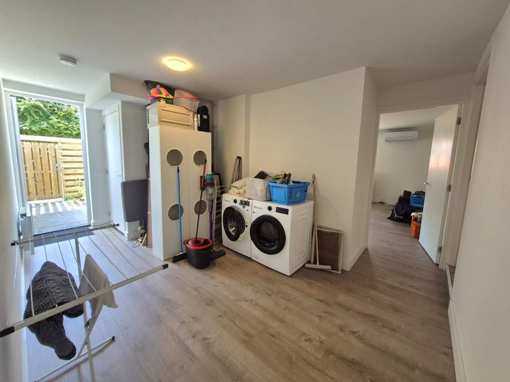 Image 20 of 23