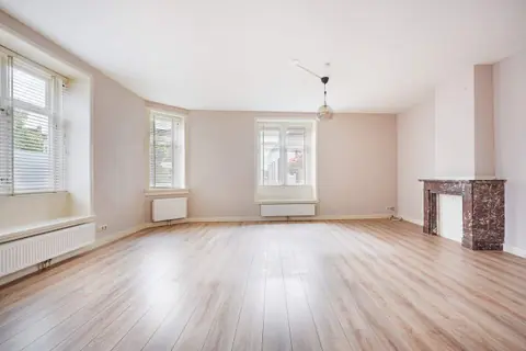 Appartement d'angle Herenstraat 46A, Rijswijk - À Louer