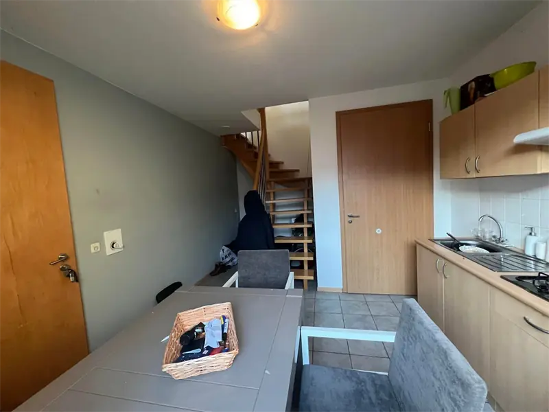 Image 2 of 5
