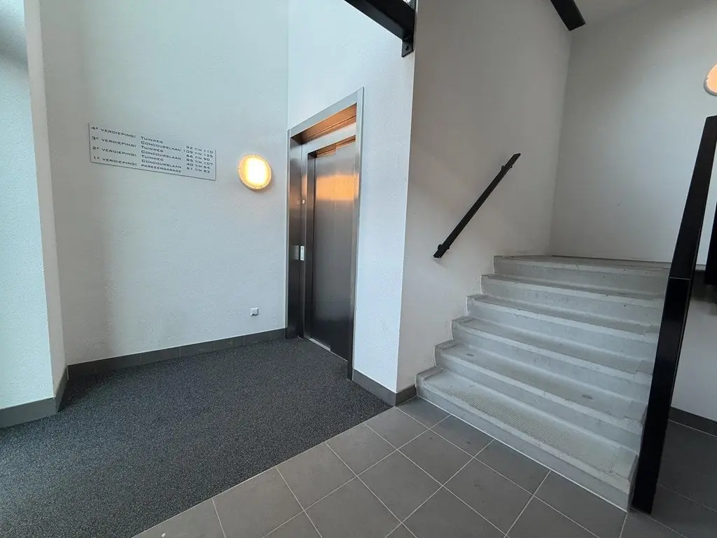 Image 18 of 22