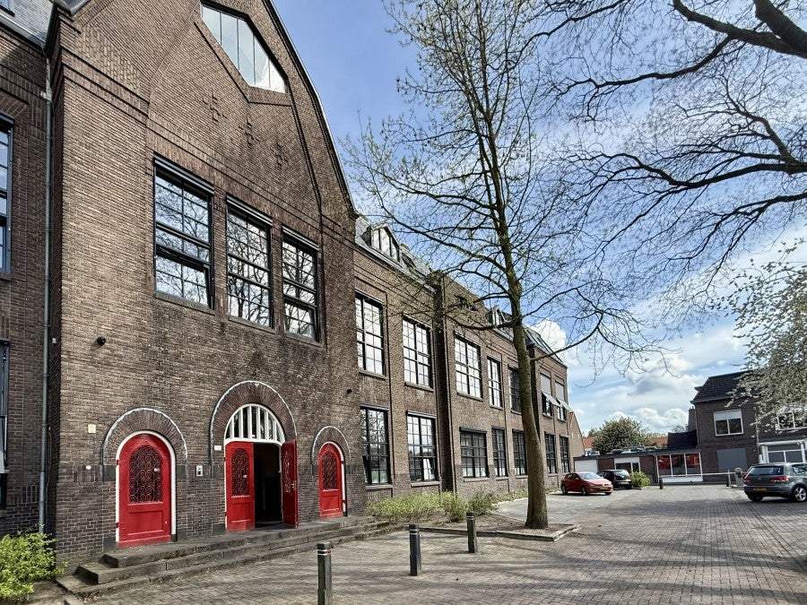 Afbeelding 1 van 16