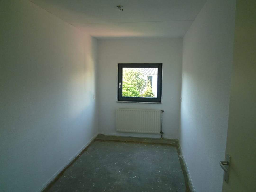 Image 7 of 7