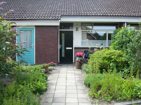 Tussenwoning Blomsgaarden 6, Eibergen - Te Huur