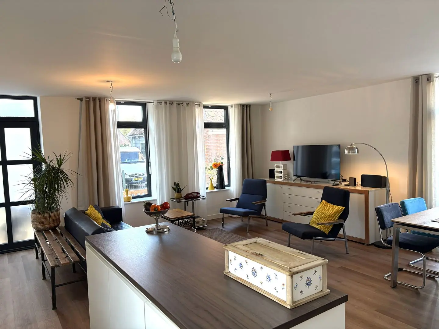 Bild 4 von 18