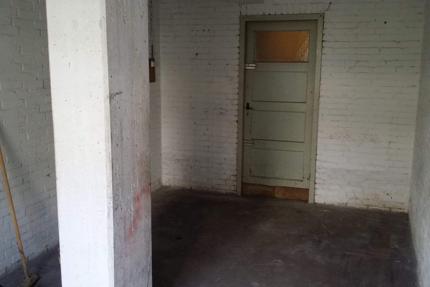 Bild 2 von 6