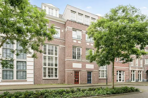 Apartment Laan door de Veste 77, Helmond - For Rent