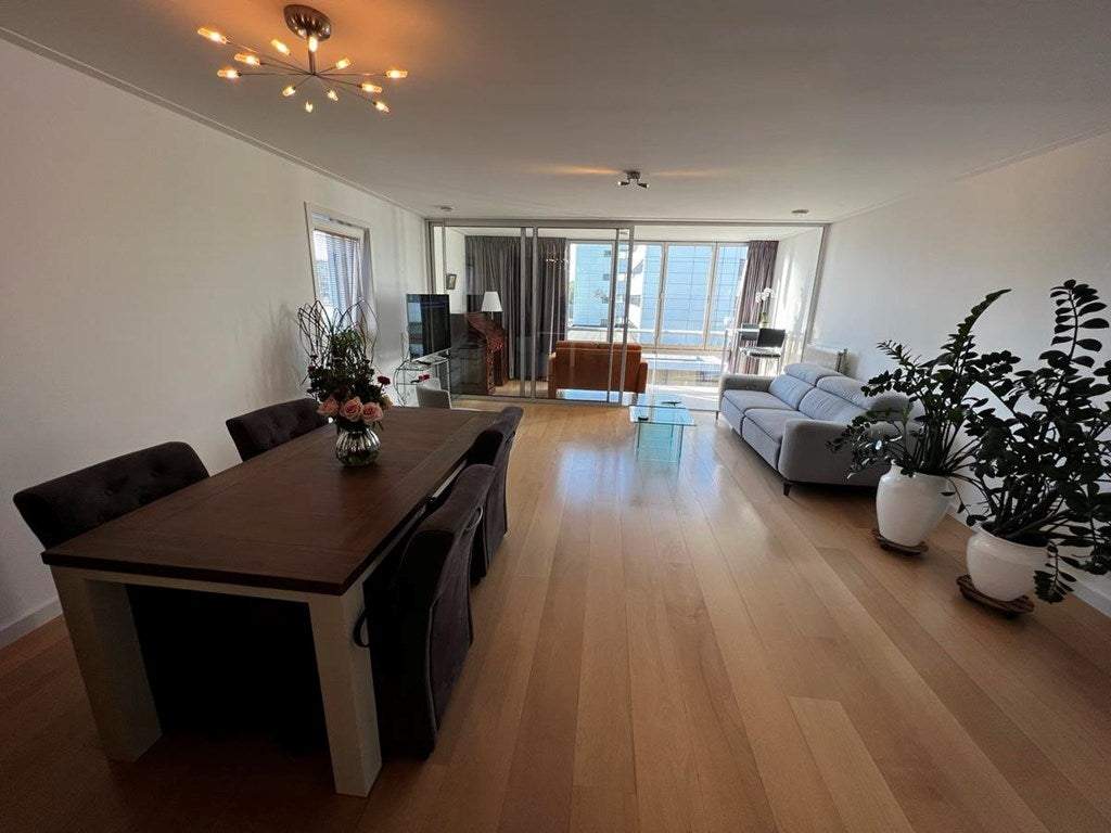 Bild 2 von 21