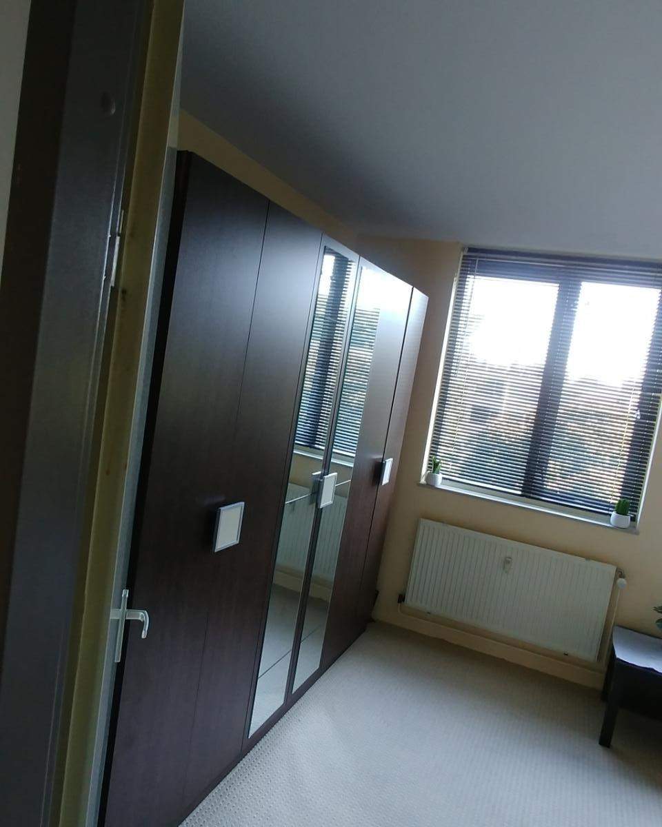 Bild 2 von 10