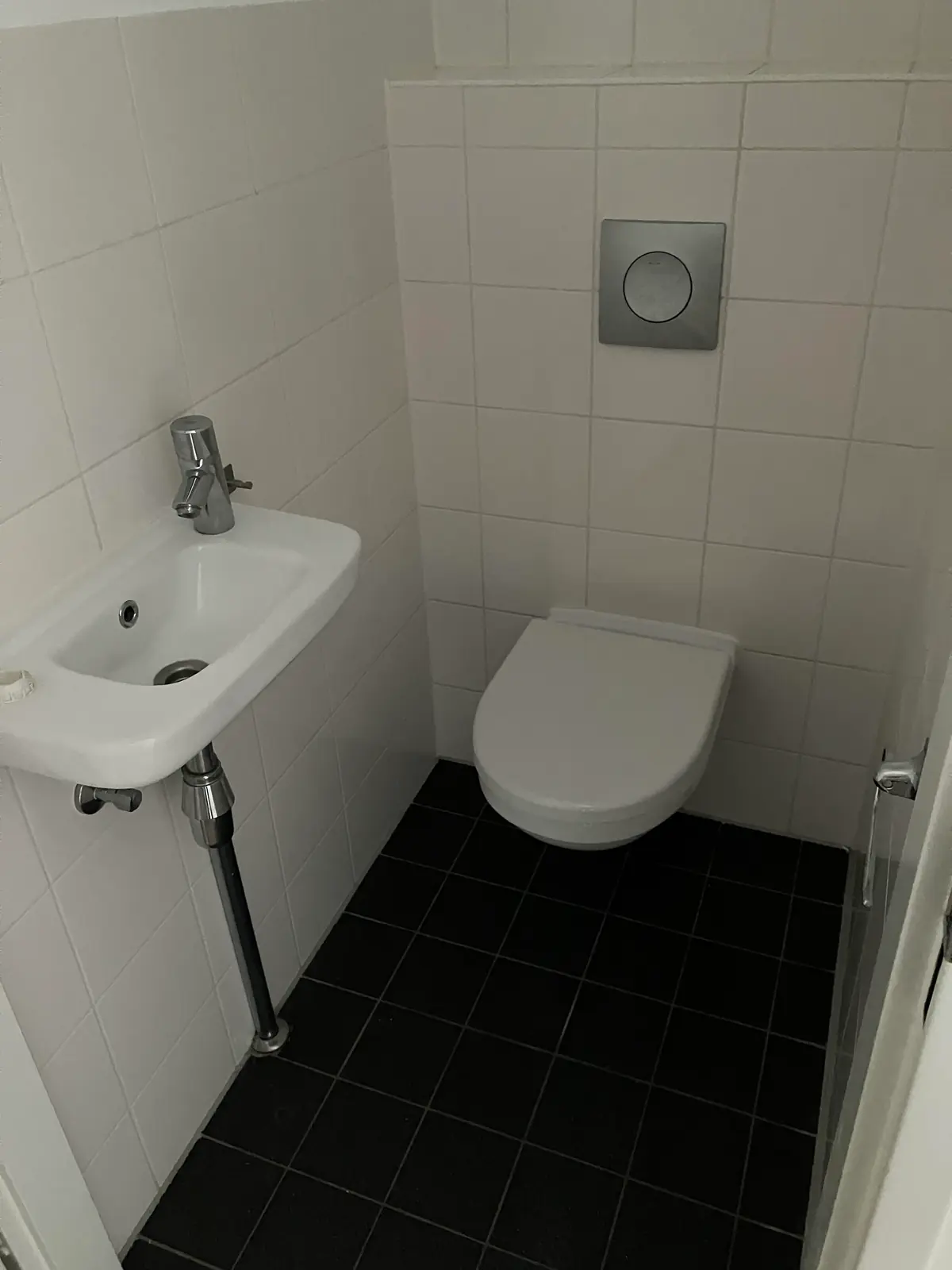 Image 11 of 21