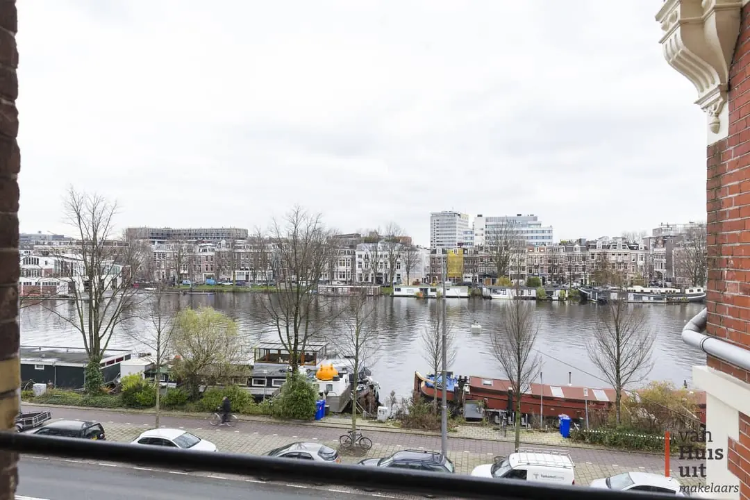 Image 17 of 18