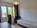 Image 2 of 10