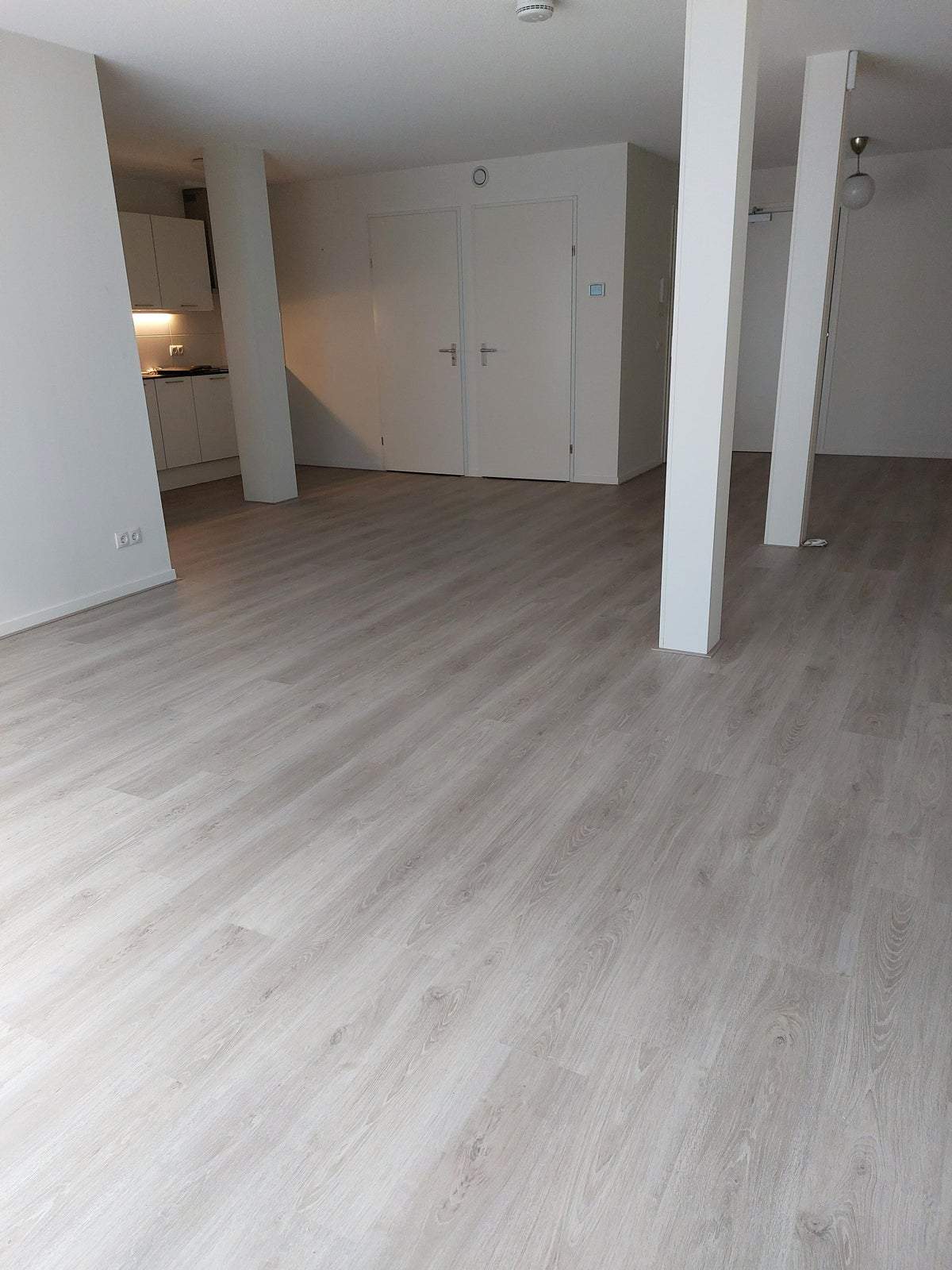 Bild 2 von 8