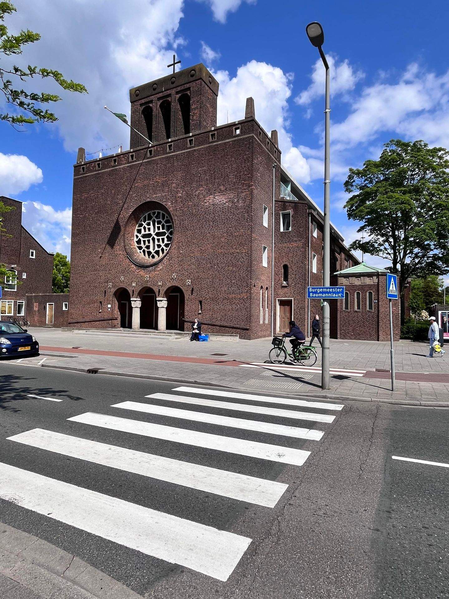 Afbeelding 1 van 12
