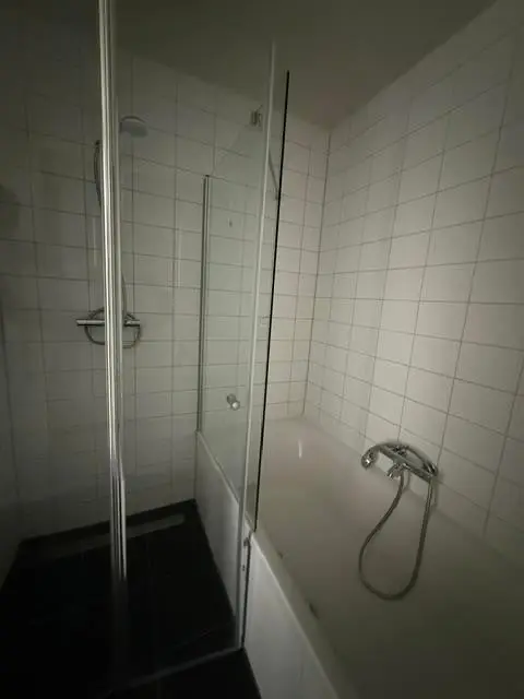 Image 11 of 12