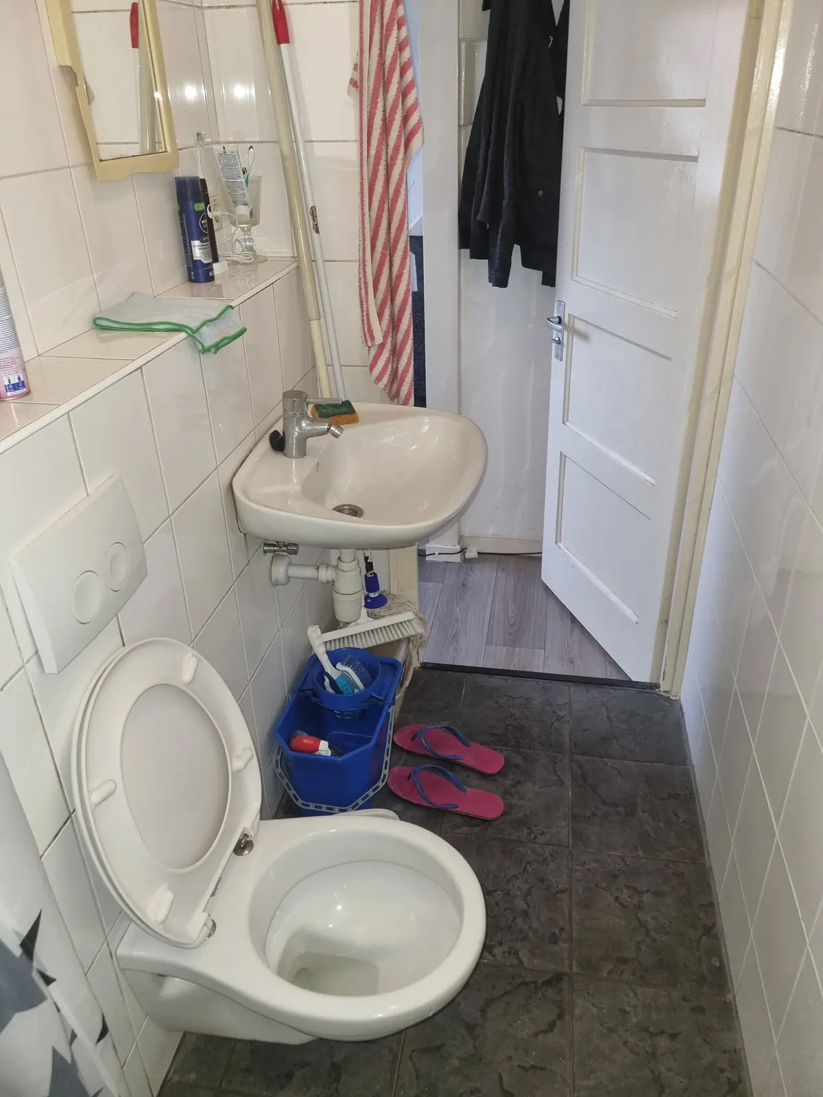 Image 6 of 10