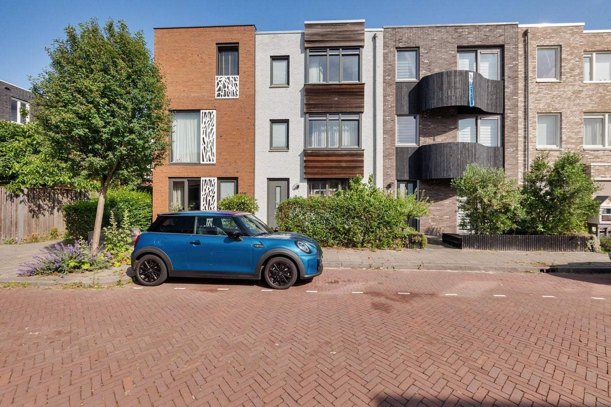 Afbeelding 1 van 42