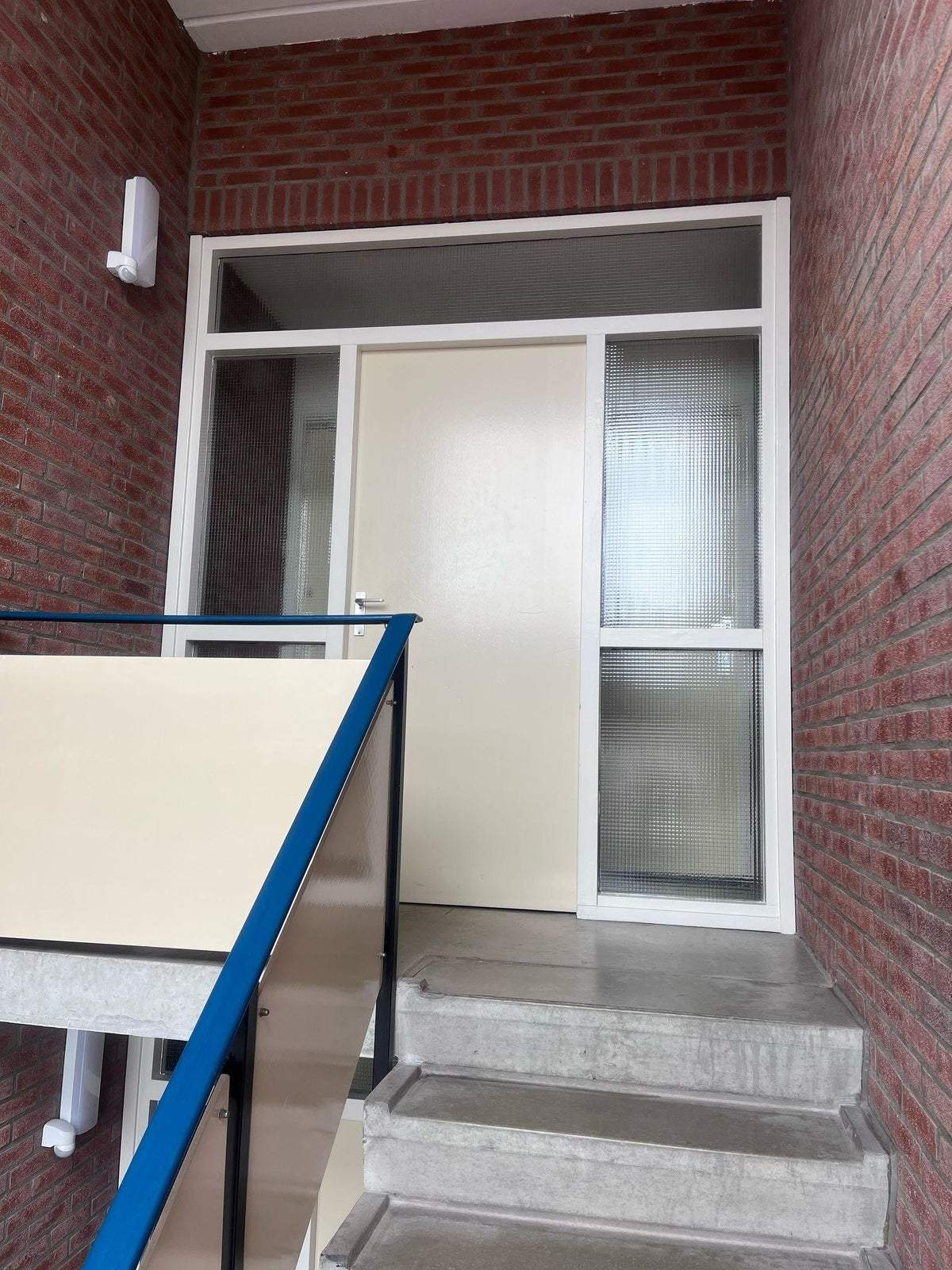 Bild 3 von 44