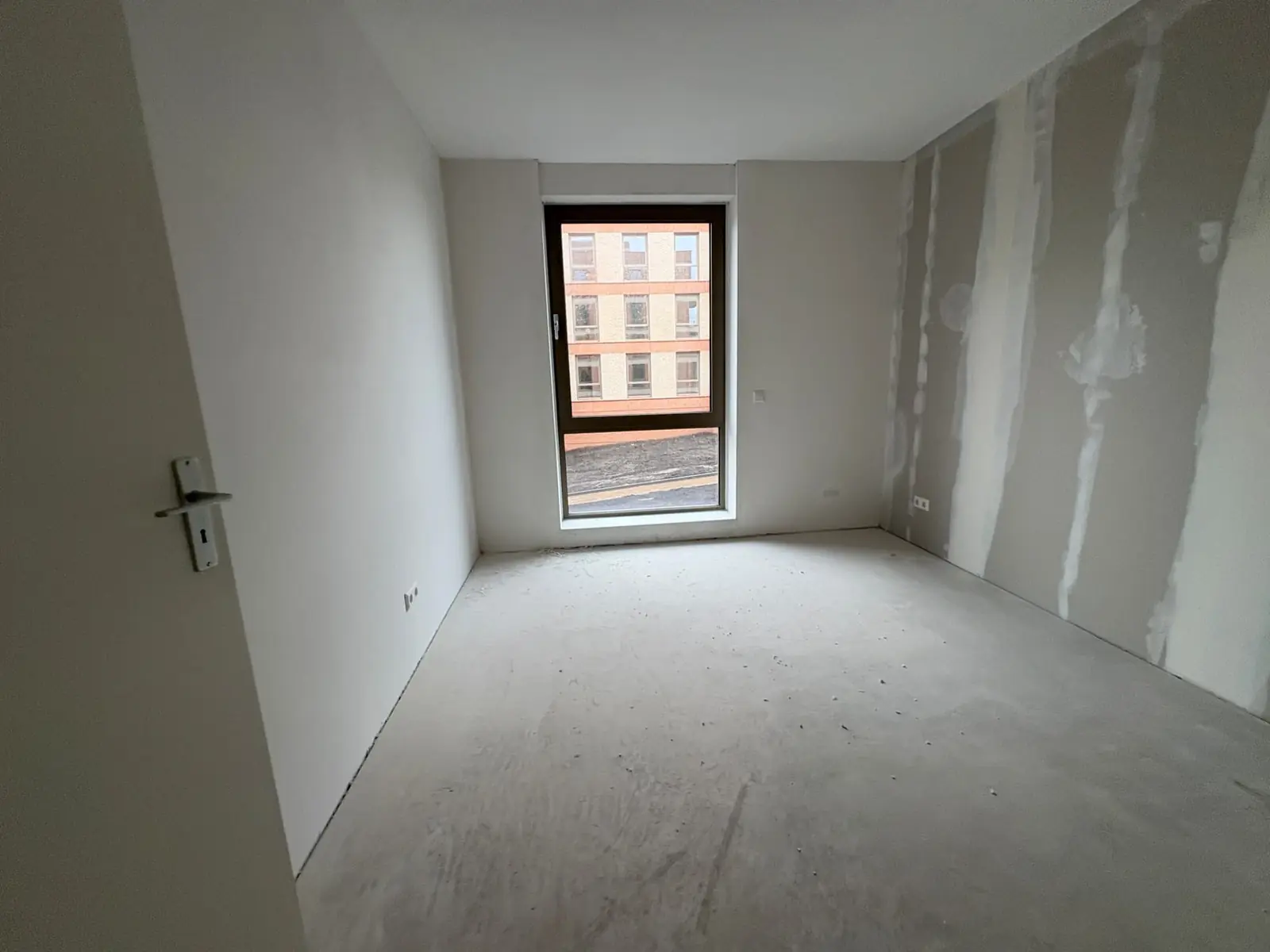 Image 7 of 14