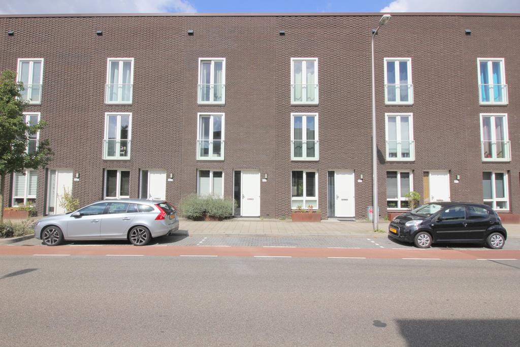 Afbeelding 2 van 24