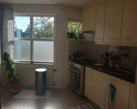 Gemeubileerde kamer Anne Kooistrahof, Amsterdam Zuidoost - Te Huur