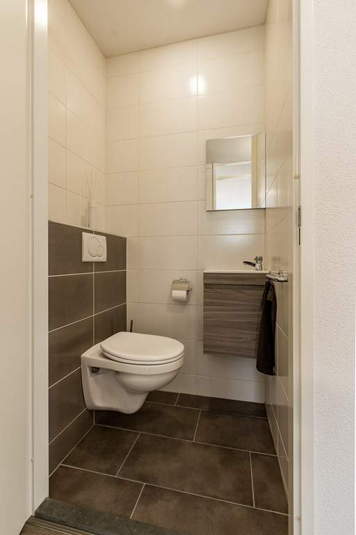 Image 19 of 22