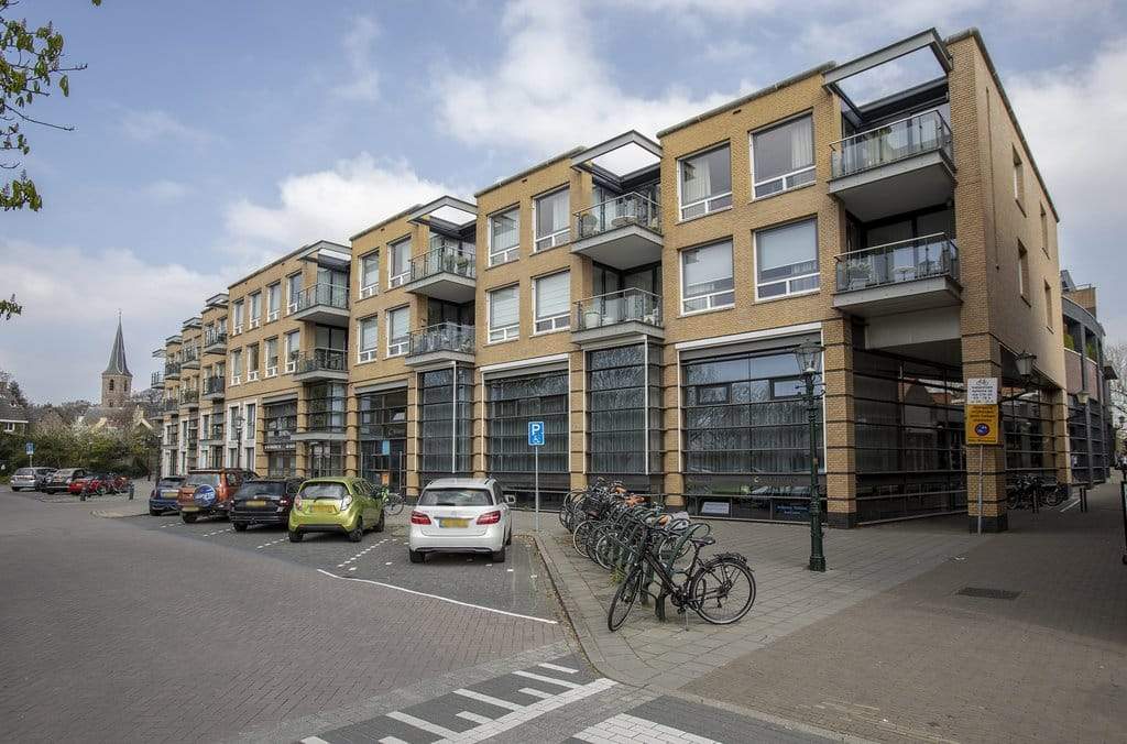 Afbeelding 1 van 12