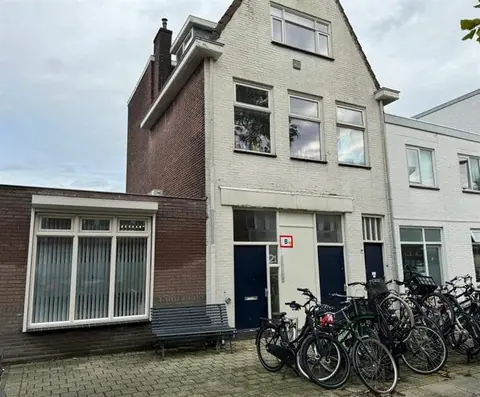 Kamer Johannes Uitenbogaertstraat, Utrecht - Te Huur