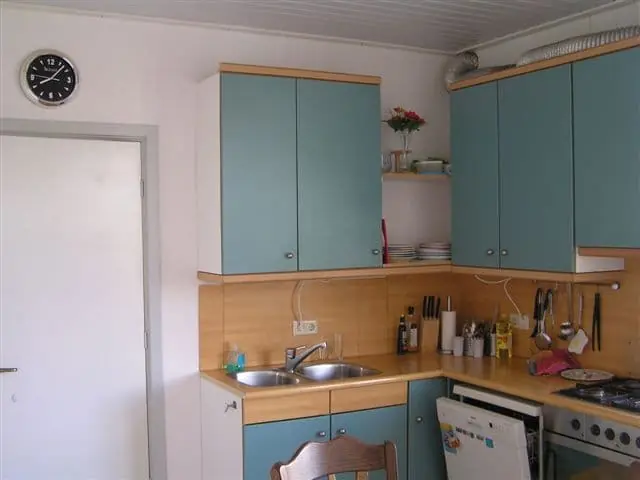 Image 3 of 10