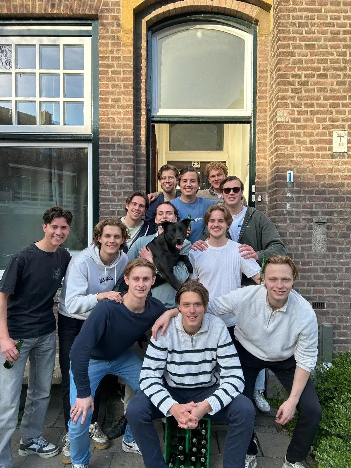 Afbeelding 2 van 6
