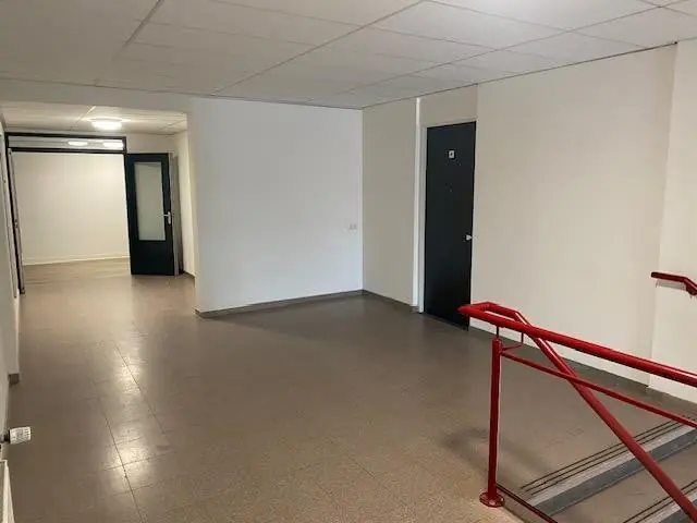 Image 18 of 25