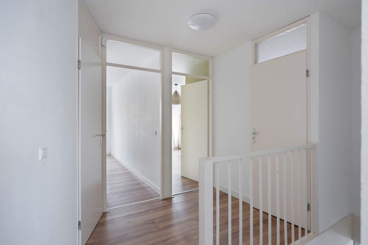 Image 19 sur 56