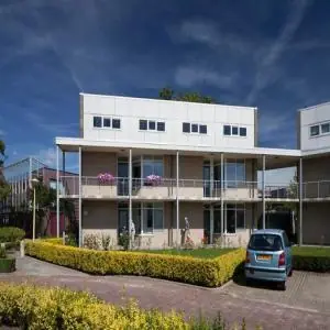 Afbeelding 1 van 12