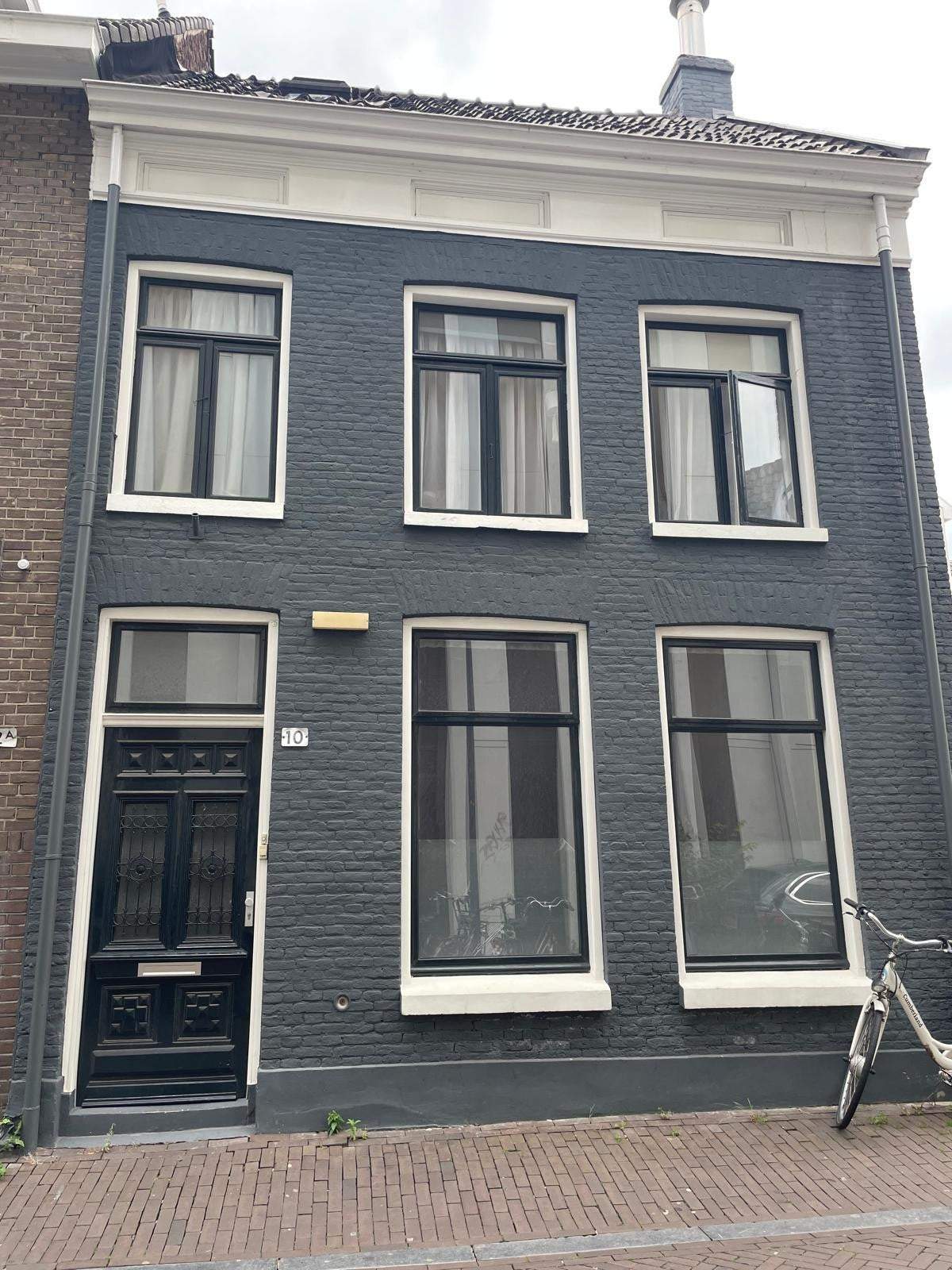Afbeelding 1 van 9