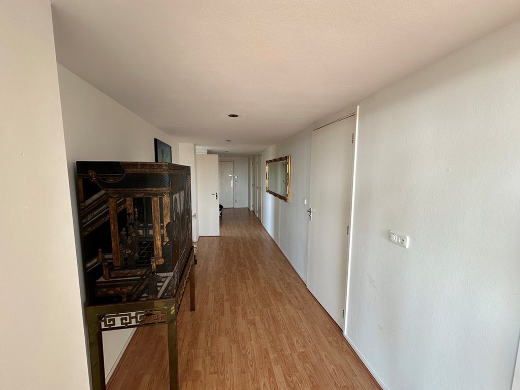 Bild 10 von 18
