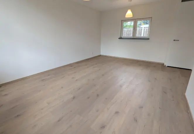 Bild 3 von 10