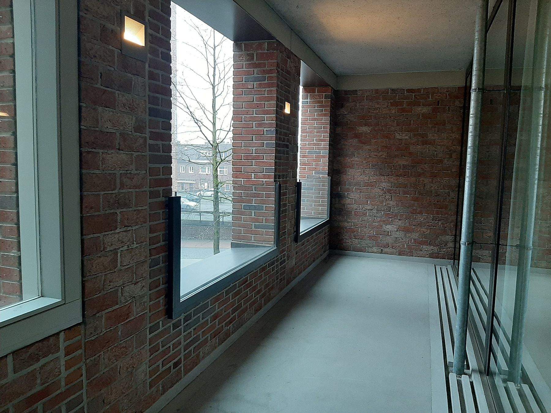 Image 7 of 8