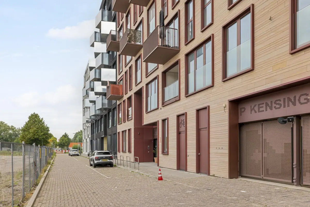 Bild 21 von 27