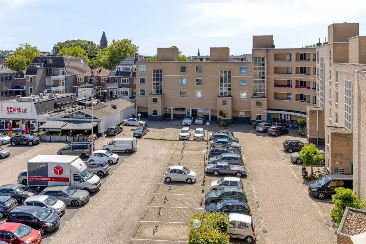 Image 26 of 27