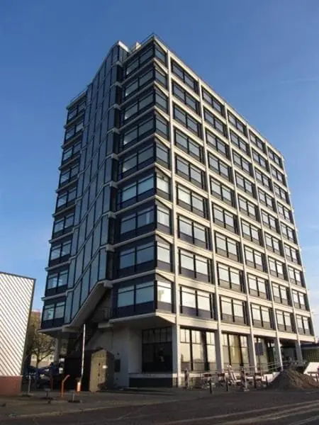 Image 2 of 11