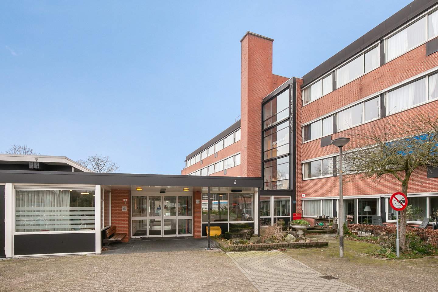 Afbeelding 2 van 12