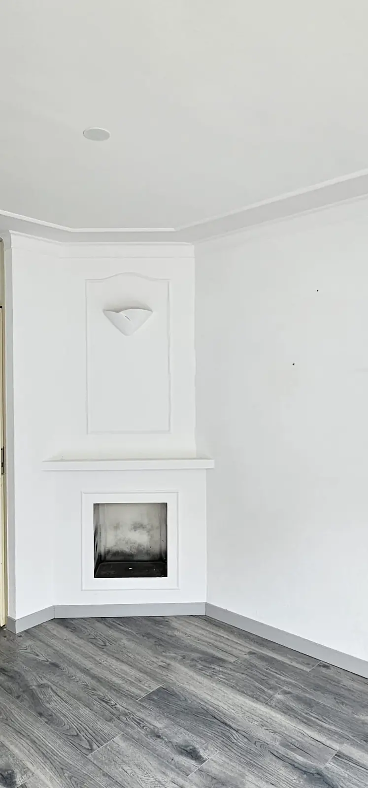 Image 7 of 7