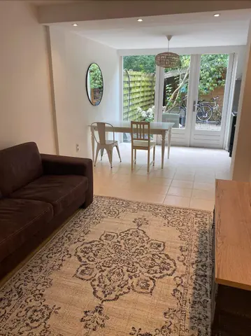 Apartamento en planta baja en Lijzij, Huizen - En alquiler