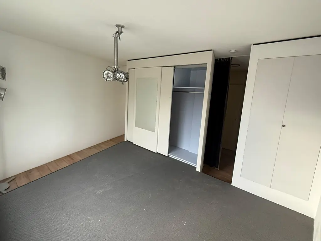 Image 20 of 25
