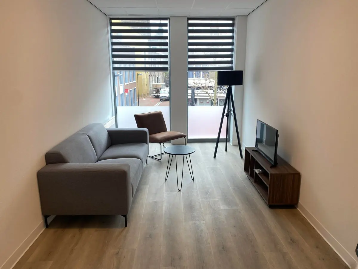 Image 1 of 25