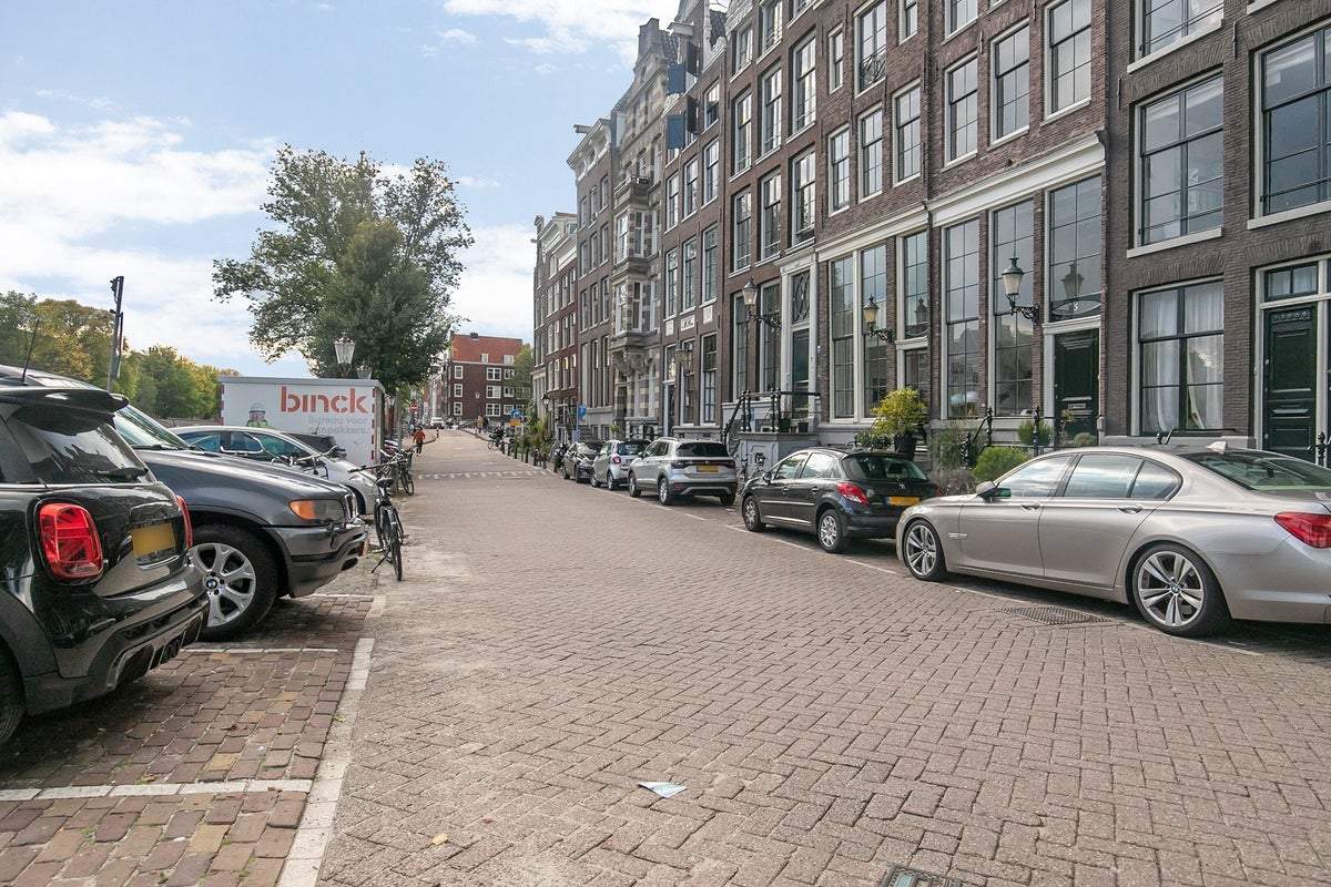 Afbeelding 1 van 7