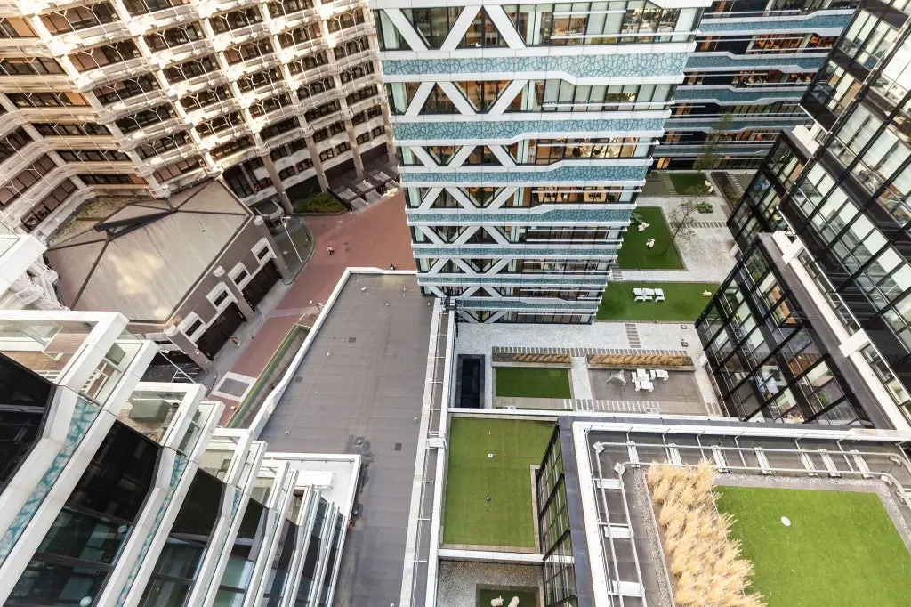 Image 11 of 39